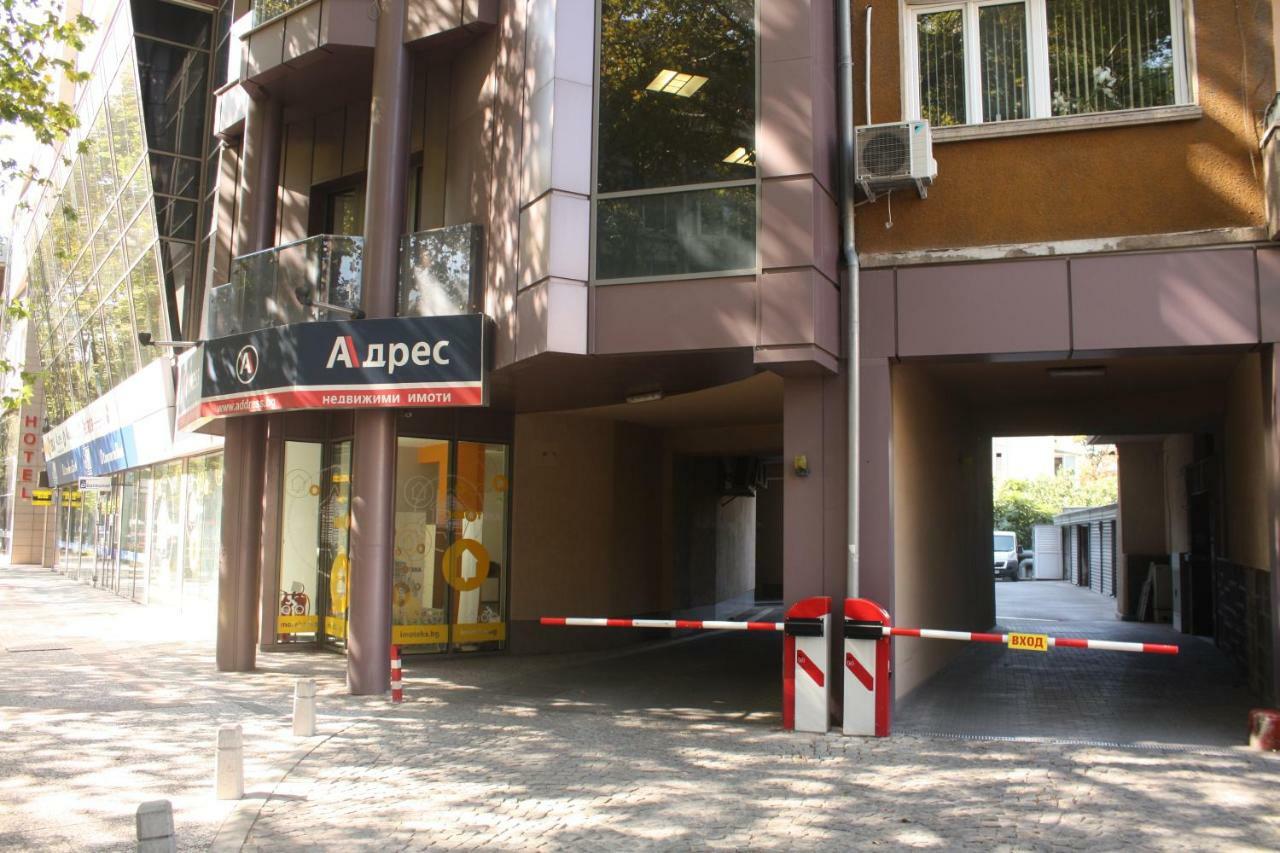 Central Square Apartment プロヴディフ エクステリア 写真