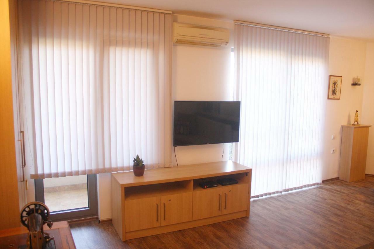 Central Square Apartment プロヴディフ エクステリア 写真